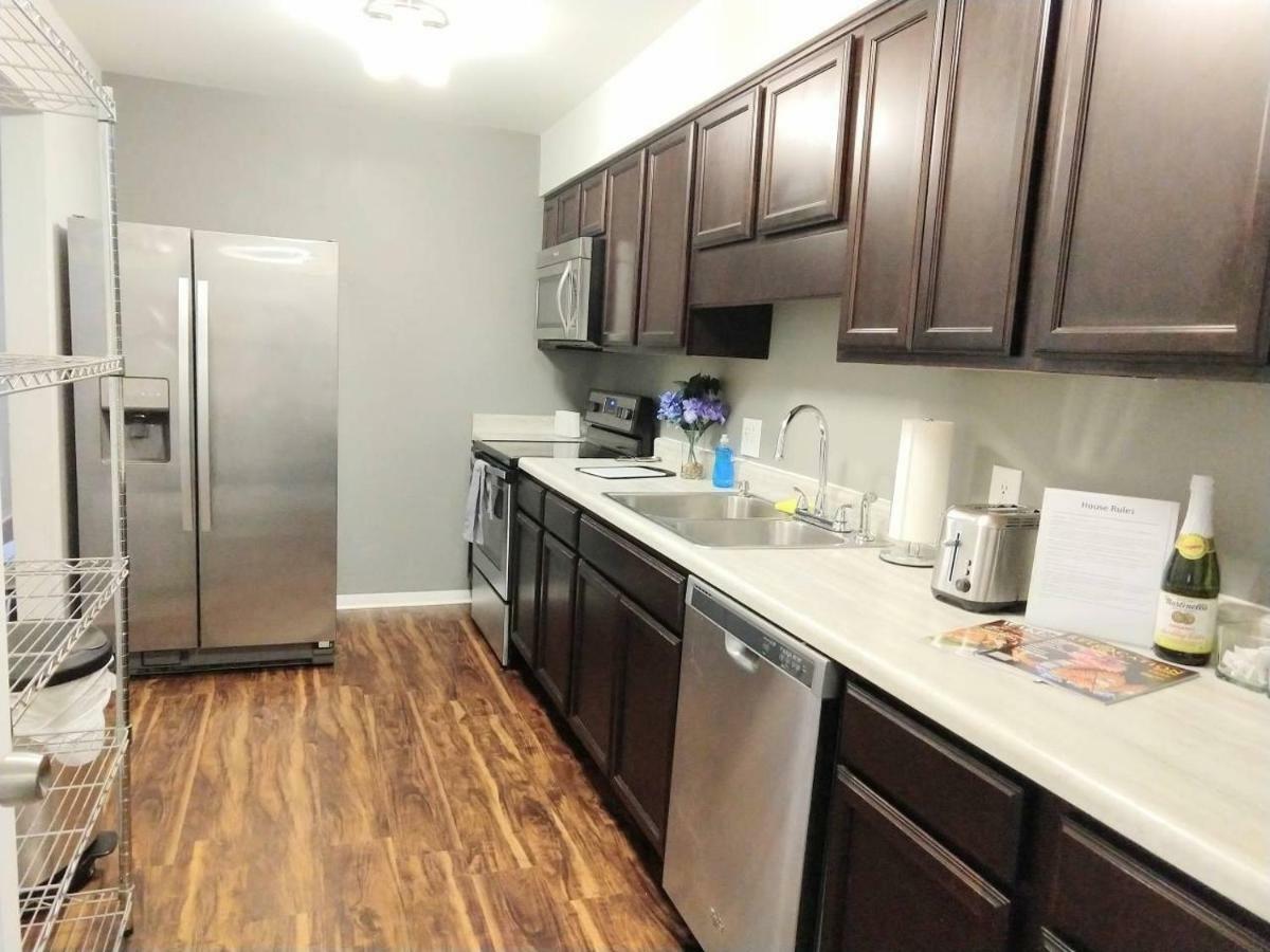 Desirable Condo In Central رالي المظهر الخارجي الصورة